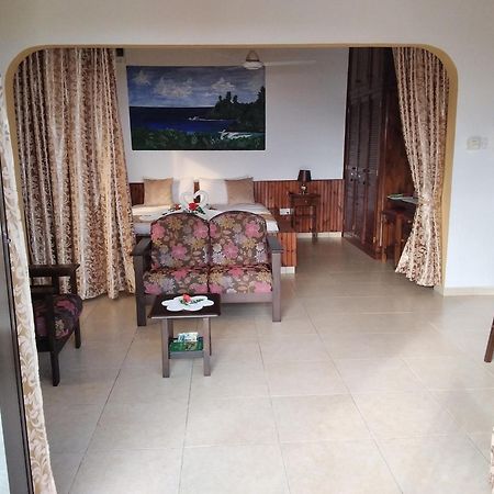 Les Elles Guesthouse Self Catering Baie Lazare  部屋 写真