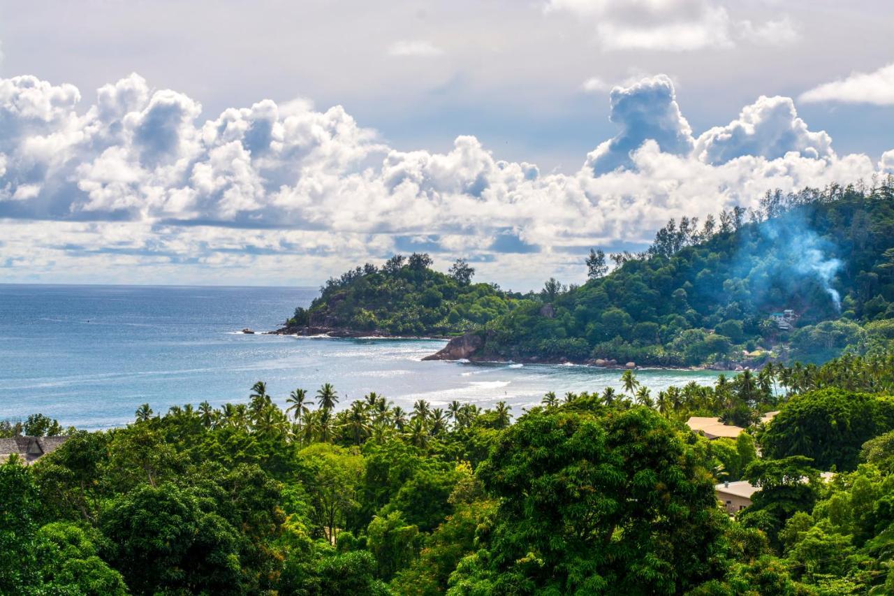 Les Elles Guesthouse Self Catering Baie Lazare  エクステリア 写真